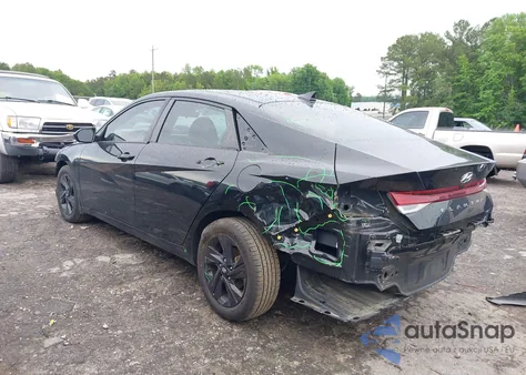 2022 Hyundai Elantra Sel z USA, uszkodzony, nr VIN 5NPLS4AG4NH085719